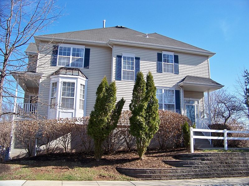 17 Brentwood Ct, Flemington, NJ 08822 Zillow