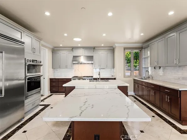 2 Stallion Rd, Rancho Palos Verdes, CA 90275