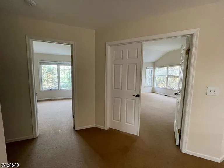 111 Autumn Ridge Rd — Photo 12