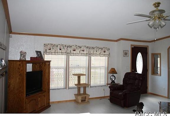 2nd image of 2855 N Lakefront Dr