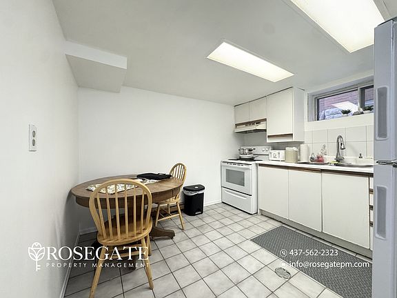 3rd image of 37 Northcliffe Blvd #2