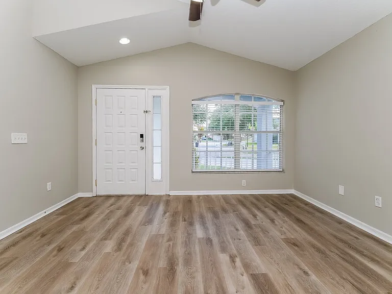 6123 Sand Key Ln — Photo 5