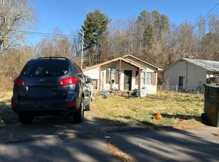 23 Meteor Ct, Waynesville, NC 28786