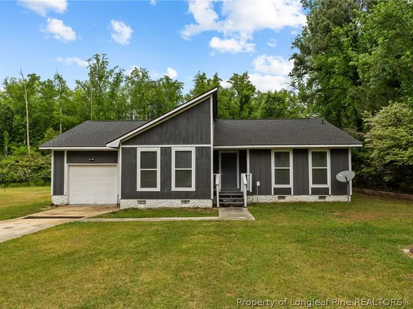 174 Bienville Dr, Fayetteville, NC 28311