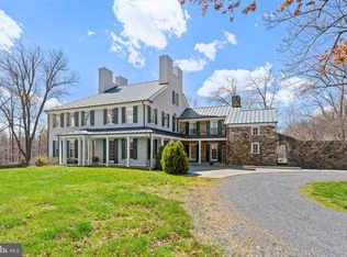 3625 Leeds Manor Rd, Markham, VA 22643