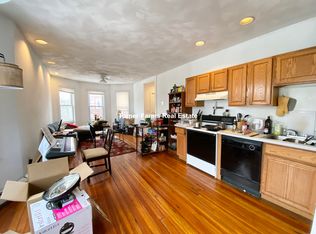 58 Mansfield St #3R, Allston, MA 02134