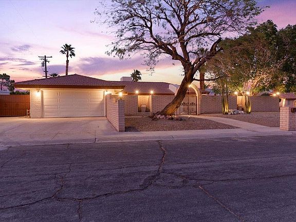 2nd image of 3190 E Vincentia Rd