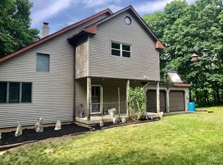 236 Smith Gap Ter, Kunkletown, PA 18058