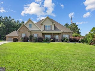 402 Stonehaven Ct, Bonaire, GA 31005