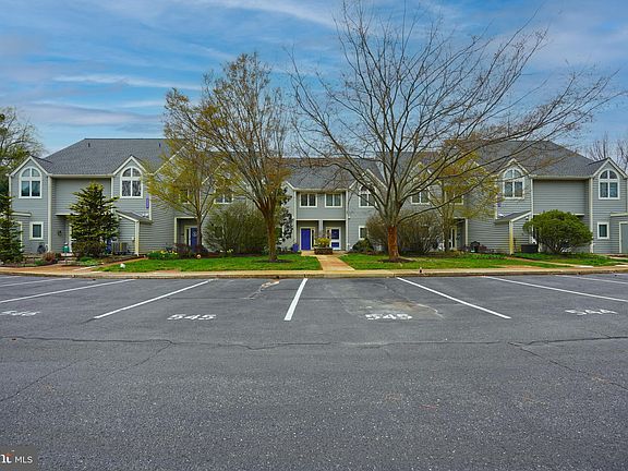 4th image of 20860 East Dr Unit 545