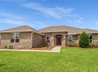 38 Fairway Xing, Freeport, FL 32439