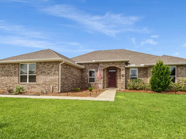 38 Fairway Xing, Freeport, FL 32439