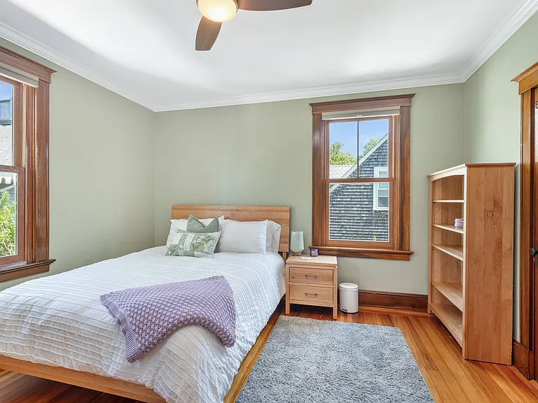 8 Bush St — Photo 50