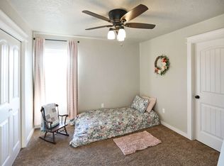 2002 19th Ave W, Williston, ND 58801