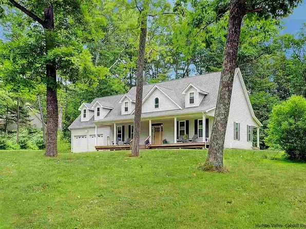 194 Harry Wells, Saugerties, NY 12477