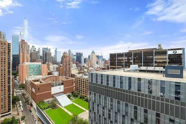 Sold by Damico Group Real Estate | media 7