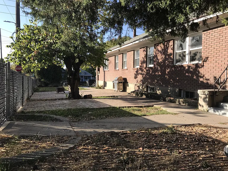 772 S McClelland St — Photo 22