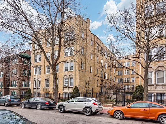 2nd image of 846 W Ainslie St APT P1