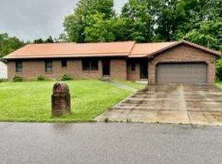 405 Sherwood Dr, Mansfield, OH 44904