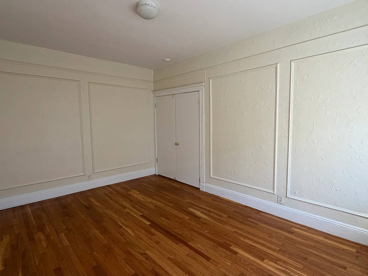 1 bed, 750 sqft, $2,250 — Photo 2