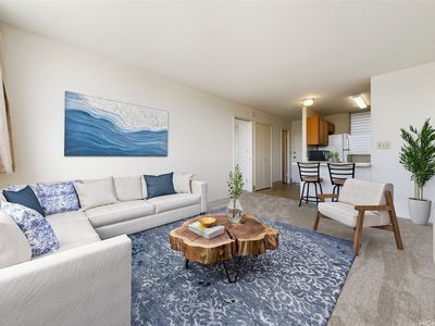 1025 Kalo Pl APT 807, Honolulu, HI, 96826