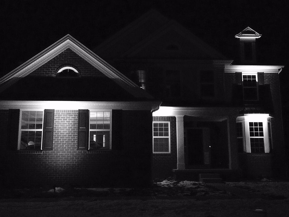 1st image of 36722 S Park Dr