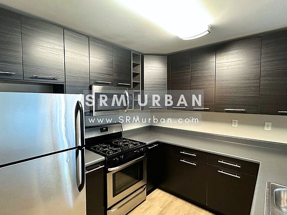 4th image of 4701 39th St