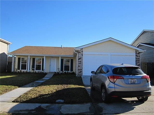 1st image of 3729 Burntwood Dr