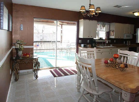 5th image of 629 Bluebonnet Ln