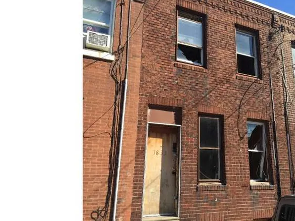 1833 Hart Ln, Philadelphia, PA 19134