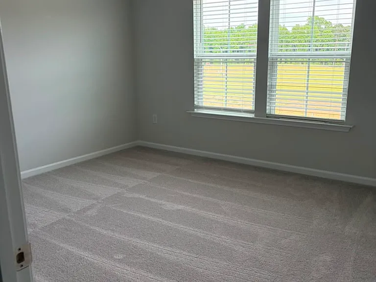625 Branthurst Dr — Photo 16