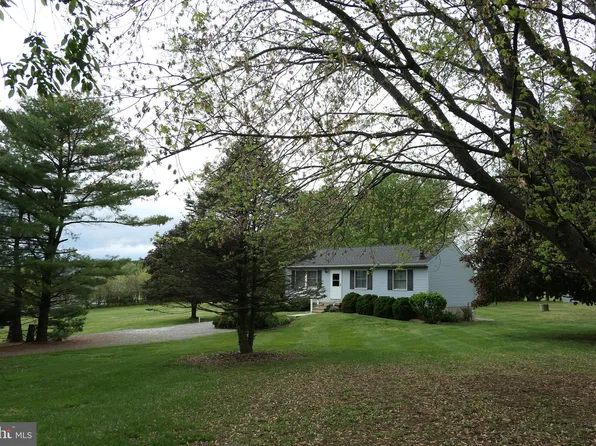 2104 Leroy Dr, Woodbine, MD 21797