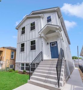 7431 W Forest Preserve Ave, Chicago, IL, 60634