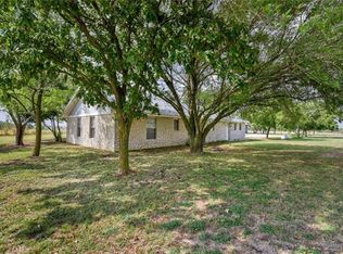 960 County Road 150, Georgetown, TX 78626