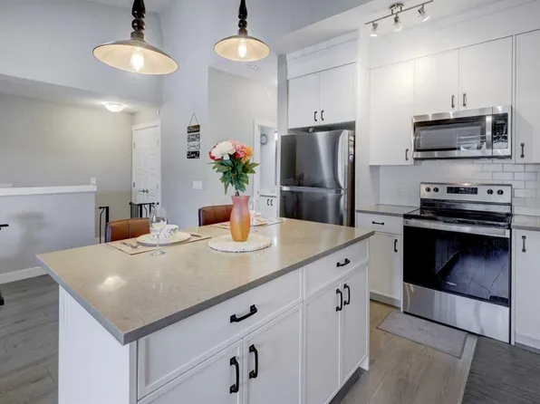214 E Livingston Cmn NE, Calgary, AB T3P 1K1
