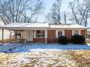 812 S Towering Oaks Dr, Jacksonville, AR 72076