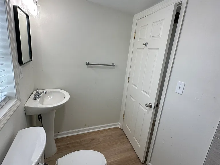 917 Johnson Rd — Photo 18