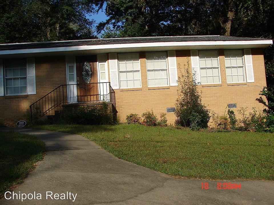 1st image of 3021 Amelia Dr