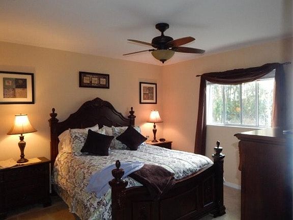 4th image of 472 Petite Ave