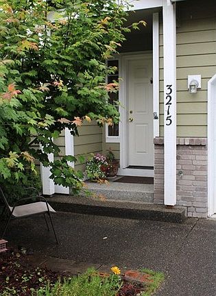 Covered entry - Welcome Friends