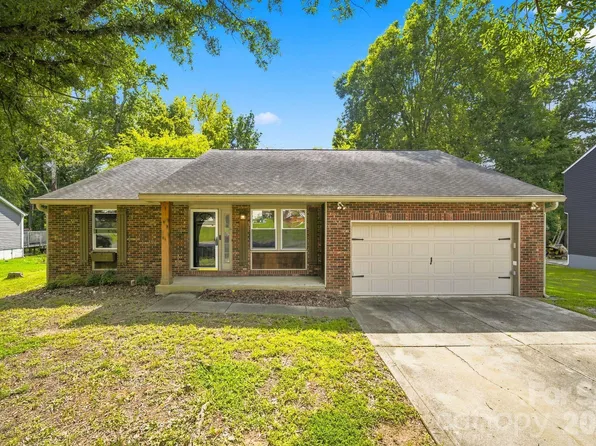11407 Antebellum Dr, Charlotte, NC 28273