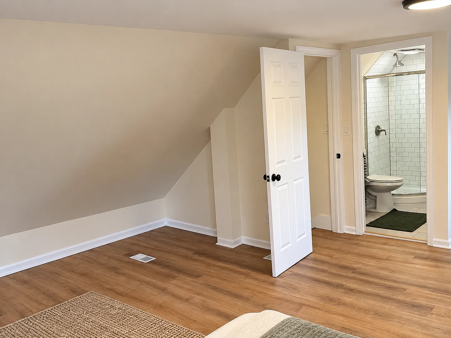 3719 S Winchester Ave — Photo 4