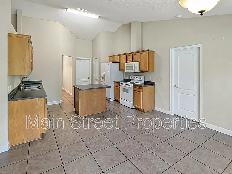 734 Marlinspike Dr — Photo 9