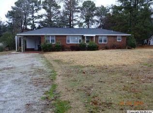 22093 Nick Davis Rd, Athens, AL 35613