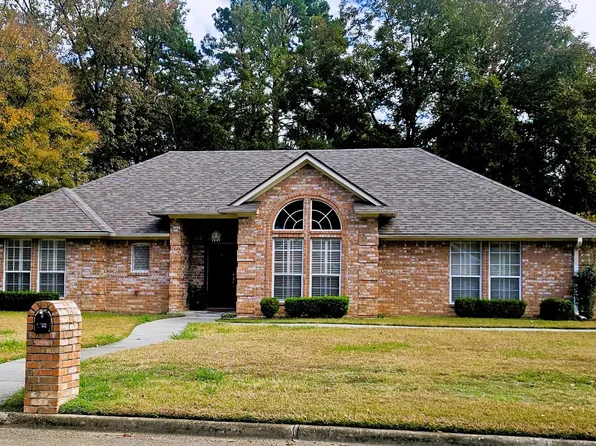 3802 E Castleridge Dr, Texarkana, AR 71854