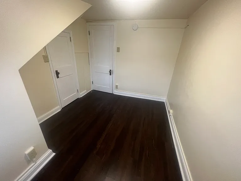 2311 Penn Ave — Photo 6