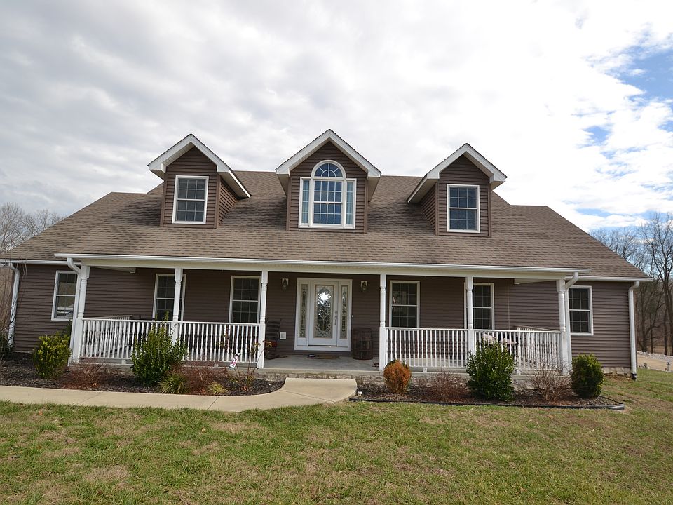 1st image of 715 Green Creek Dr