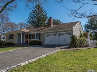 2 Bardwell Ln, Huntington, NY