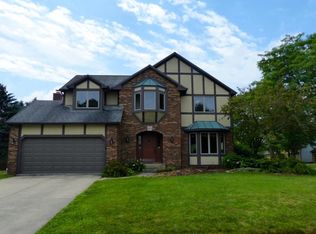 5625 Parker Hill Ln, Dublin, OH 43017