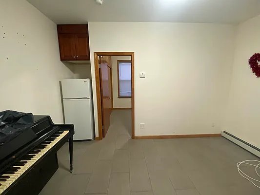 Rented by King Zone Realty Inc | media 7